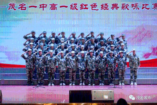 说起智能座舱，就会想到特斯拉